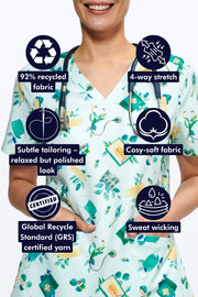 The GP Life Women’s 3-Pocket Scrub Top